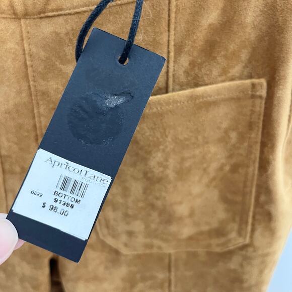 Blank NYC Faux Suede Patch Pockets Pants Womens 25 Toasted Caramel Boot Cut - Picture 8 of 12